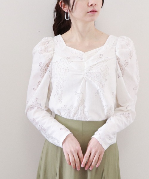 archives（アルシーヴ）の「フロントギャザーレースブラウス（Tシャツ/カットソー・レディース・ベージュ/ブラック/オフホワイト・MEDIUM）」の6枚目の写真