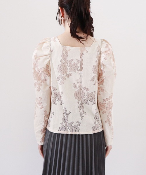 archives（アルシーヴ）の「フロントギャザーレースブラウス（Tシャツ/カットソー・レディース・ベージュ/ブラック/オフホワイト・MEDIUM）」の15枚目の写真