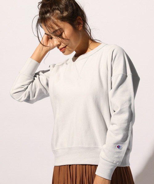 Champion（チャンピオン）の「【Champion(チャンピオン）】クルーネックプルオーバー（Tシャツ/カットソー・レディース・ホワイト/ライトグレー/ブラック・MEDIUM）」の2枚目の写真