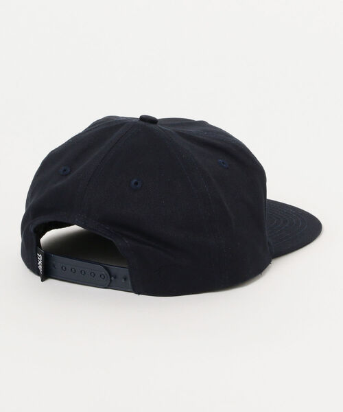 BEAMS(ビームス)の「ANTI HERO / Basic Eagle Snap Back Cap(キャップ・メンズ・ネイビー・ONE SIZE)」の4枚目の写真