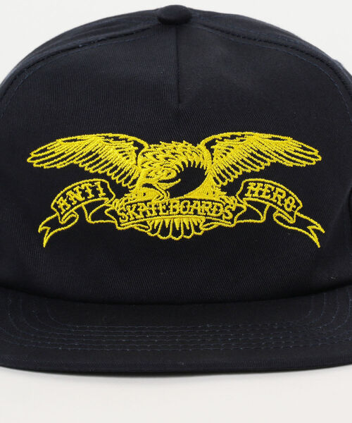 BEAMS(ビームス)の「ANTI HERO / Basic Eagle Snap Back Cap(キャップ・メンズ・ネイビー・ONE SIZE)」の5枚目の写真