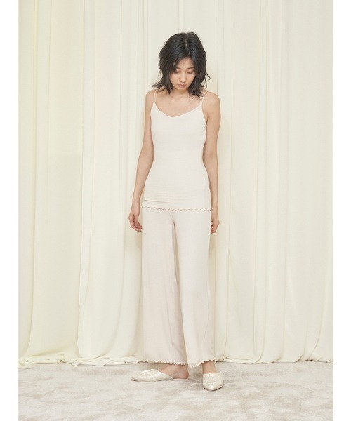 SNIDEL HOME × 神崎恵」美容家とのコラボルームウェア第3弾が発売