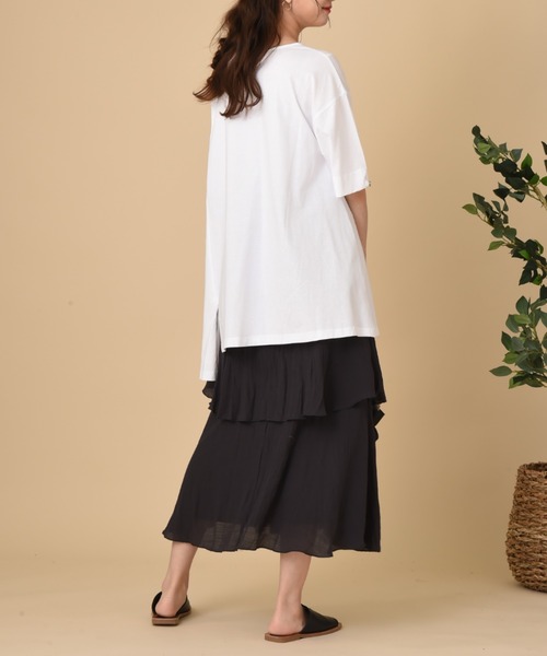 INTERPLANET（インタープラネット）の「ＲＴスラブクリンクル加工ティアードスカート（スカート・レディース・チャコールグレー/カーキ/ベージュ・FREE）」の20枚目の写真