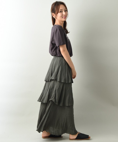 INTERPLANET（インタープラネット）の「ＲＴスラブクリンクル加工ティアードスカート（スカート・レディース・チャコールグレー/カーキ/ベージュ・FREE）」の11枚目の写真