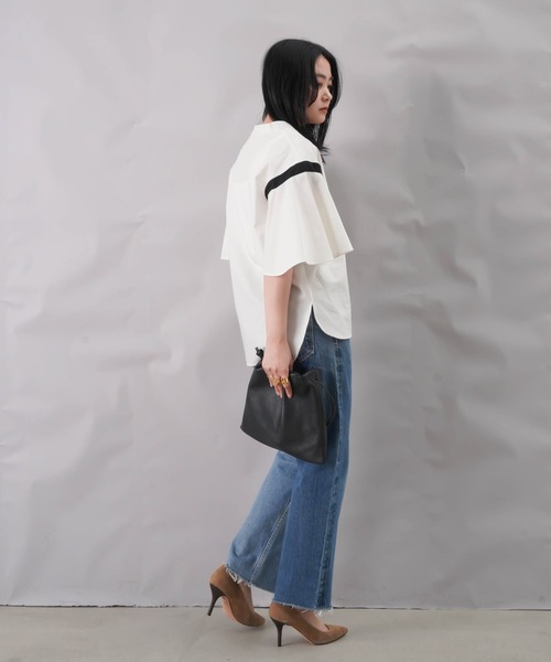 LUCA/LADY LUCK LUCA（ルカ/レディラックルカ）の「LC/LLL　タイプライターコンビVネックプルオーバー（シャツ/ブラウス・レディース・サックスブルー/アイボリー/ブラック・FREE）」の6枚目の写真