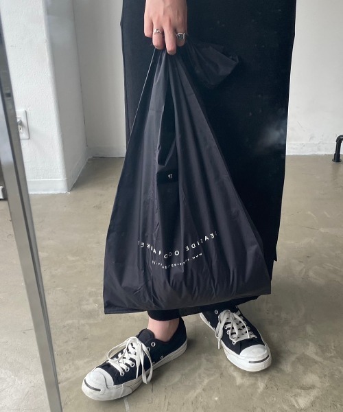 THEATRE PRODUCTS（シアタープロダクツ）の「SEA SIDE MARCHE BAG  - L -（エコバッグ/サブバッグ・レディース・ブルー/ホワイト/ブラック・FREE）」の7枚目の写真