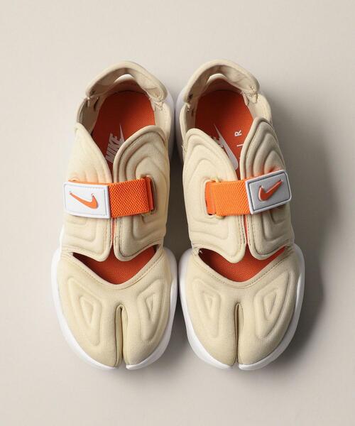 NIKE（ナイキ）の「NIKE ウィメンズ アクア リフト（スニーカー・レディース・その他1・22cm/22.5cm/23cm/23.5cm/24cm/24.5cm/25cm）」の6枚目の写真