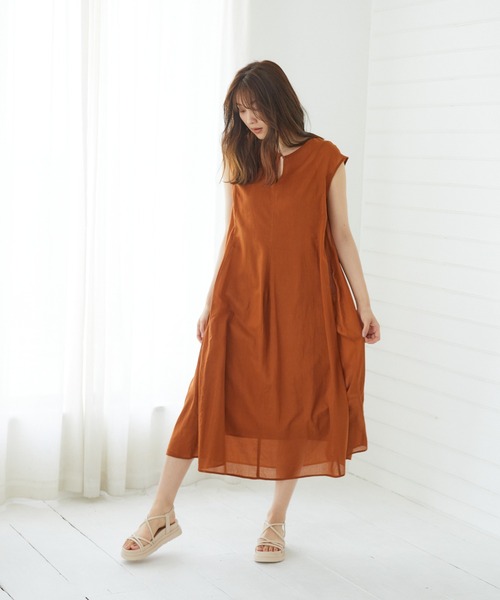 Rewde（ルゥデ）の「【TV着用】インド綿ロングワンピース（1R05-8816701）（ワンピース・レディース・ブラック/パープル/ブラウン/グリーン・M）」の2枚目の写真