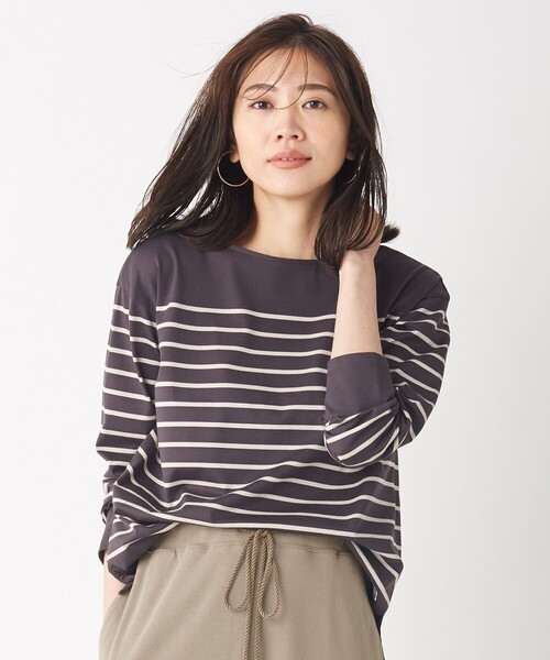 J.PRESS(ジェイプレス)の「バスクボーダー カットソー(Tシャツ/カットソー・レディース・グレー系2/ブルー系2/ベージュ系2・LARGE/MEDIUM)」の2枚目の写真