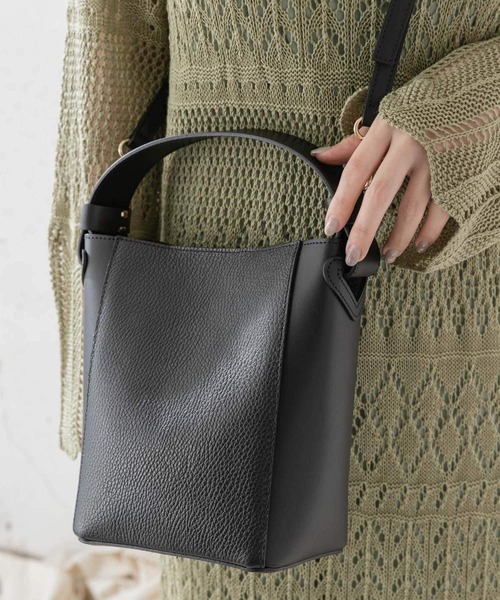 MARCO BIANCHINI（マルコビアンチーニ）の「MARCO BIANCHINI　2WAYバケツ型バッグ（ショルダーバッグ・レディース・グレー系その他/ブラック/グリーン・ONE）」の6枚目の写真