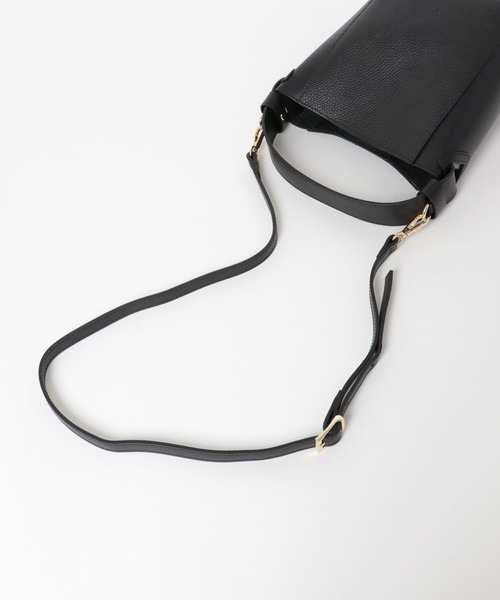 MARCO BIANCHINI（マルコビアンチーニ）の「MARCO BIANCHINI　2WAYバケツ型バッグ（ショルダーバッグ・レディース・グレー系その他/ブラック/グリーン・ONE）」の9枚目の写真