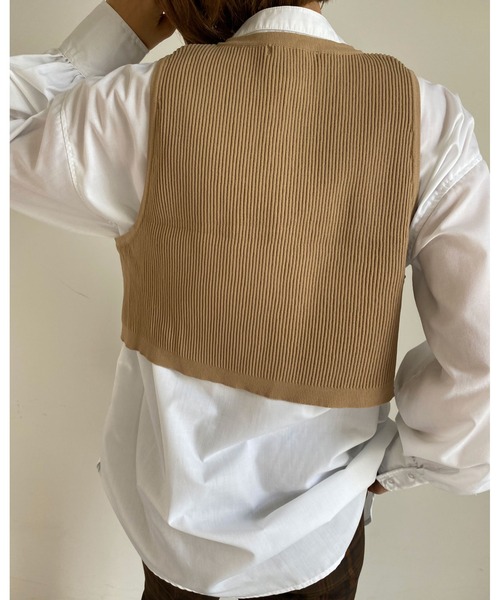 MLI'A（エムリア）の「ZIP使いリブベスト（ニット/セーター・レディース・ブラック/ベージュ/アイボリー・M）」の11枚目の写真