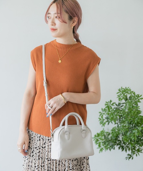 ITEMS URBANRESEARCH(アイテムズ アーバンリサーチ)の「ラウンドボストンバッグ(ボストンバッグ・レディース・ネイビー/ベージュ/ピンク・-)」の12枚目の写真