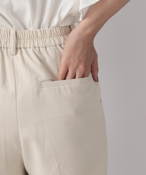 LOWRYS FARM(ローリーズファーム)の「ラクビテーパードパンツ2 959210(その他パンツ・レディース・アイボリー/ブラック/ボルドー/ブラック系その他・SMALL/MEDIUM/LARGE)」の6枚目の写真