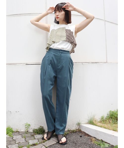 MURUA（ムルーア）の「ラッフルドッキングトップス（Tシャツ/カットソー・レディース・ホワイト/グレー・FREE）」の6枚目の写真