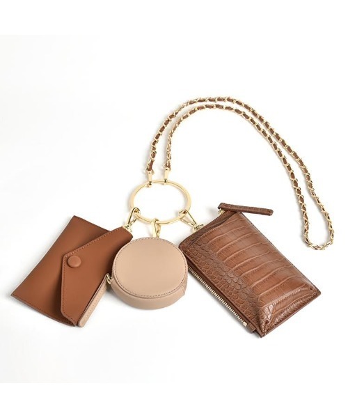 MONICA（モニカ）の「カードケースポーチ3連マルチチェーンショルダーバッグ（ショルダーバッグ・レディース・ブラック/キャメル/グレイッシュベージュ・FREE）」の13枚目の写真