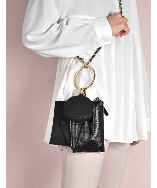 MONICA（モニカ）の「カードケースポーチ3連マルチチェーンショルダーバッグ（ショルダーバッグ・レディース・ブラック/キャメル/グレイッシュベージュ・FREE）」の10枚目の写真