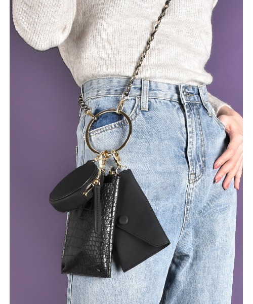 MONICA（モニカ）の「カードケースポーチ3連マルチチェーンショルダーバッグ（ショルダーバッグ・レディース・ブラック/キャメル/グレイッシュベージュ・FREE）」の11枚目の写真