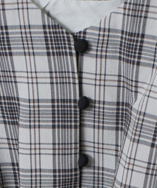 NOMAE（ノーマエ）の「【NOMAE】チェックギャザースリーブワンピース（ワンピース・レディース・ホワイト/ライトグレー/ライトブラウン・FREE）」の7枚目の写真