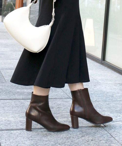 coca(ANDEX shoes product)(コカ)の「coca / コカ 本革 7.5cm ストレートヒール ショートブーツ 421014(ブーツ・レディース・ホワイト/ダークブラウン/ブラック・24cm/22cm/22.5cm/23.5cm/24.5cm/23cm)」の17枚目の写真