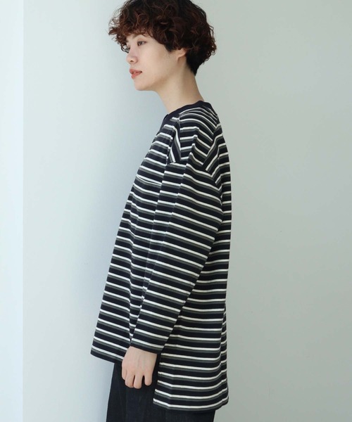 note et silence (ノートエシロンス)の「◇ロッシェ天竺ボーダー スリット長袖プルオーバー(Tシャツ/カットソー・レディース・ネイビー/その他・FREE)」の4枚目の写真