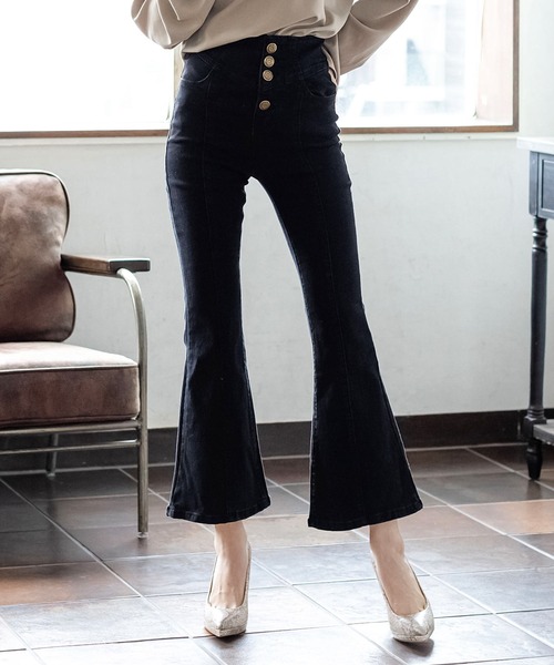 Julia Boutique（ジュリアブティック）の「4連ボタンセンターシームフレアデニムパンツ/21563（デニムパンツ・レディース・ブラック/ネイビー/ブルー・3L/L/LL/S/M）」の2枚目の写真