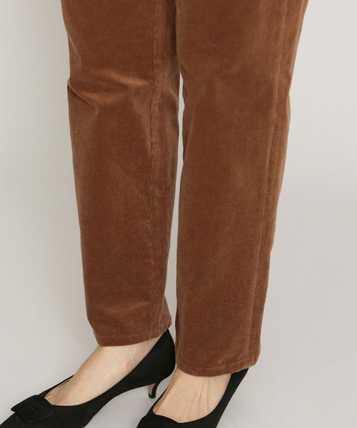 NANO universe（ナノユニバース）の「【WEB限定】コーデュロイテーパードパンツ（その他パンツ・レディース・ダークブラウン/キャメル/アイボリー・マルチサイズ）」の10枚目の写真