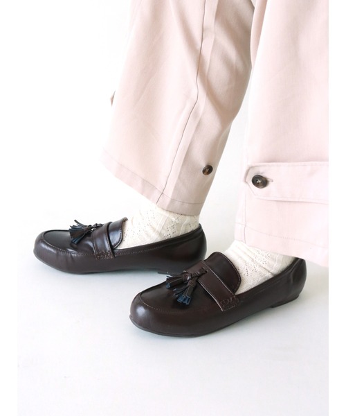 ehka sopo（エヘカソポ）の「タッセルローファー（ローファー・レディース・キャメル/ブラウン/ブラック・MEDIUM/LARGE）」の2枚目の写真