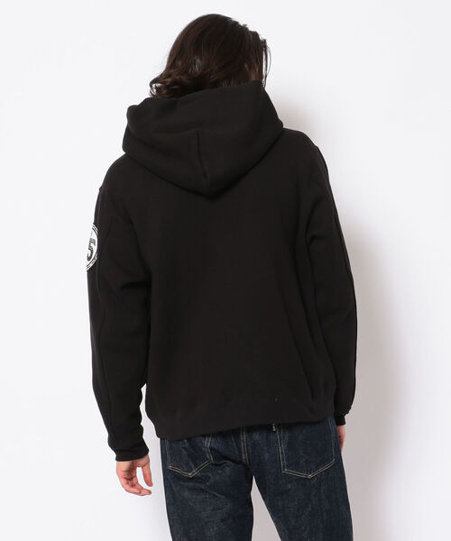 AVIREX(アヴィレックス)の「ヴァーシティ ビッグ パーカー アヴィエーター キングス / VARSITY BIG PARKA AVIATOR'S KING / アヴィレックス / AVIREX(パーカー・メンズ・イエロー/カモフラージュ/ブラック・XX-LARGE/LARGE/X-LARGE/MEDIUM)」の6枚目の写真