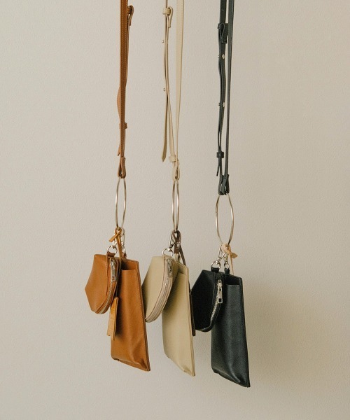 Bab（バブ）の「【WEB限定】リングハンドルマルチショルダーバッグ（ショルダーバッグ・レディース・ブラック/ベージュ/ブラウン・ONESIZE）」の6枚目の写真