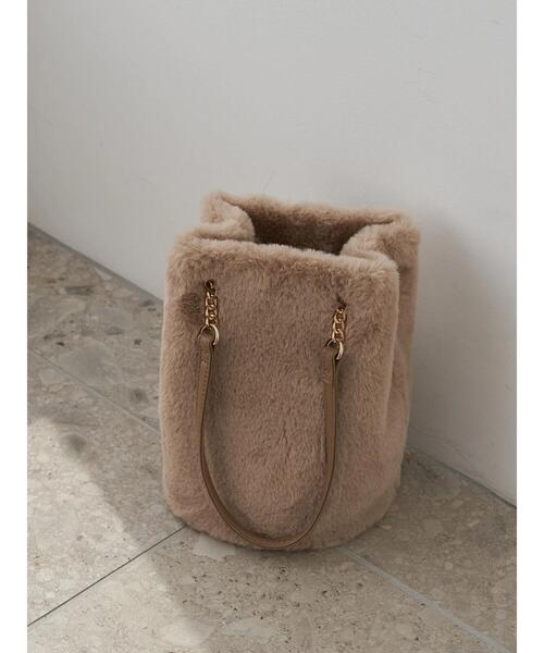 earth music&ecology(アースミュージックアンドエコロジー)の「ファー巾着バッグ *(ハンドバッグ・レディース・ブラウン/ピンク/アイボリー・FREE)」の17枚目の写真