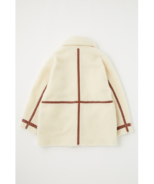 MOUSSY(マウジー)の「BOXY BOA MIDDLE コート(ムートンコート・レディース・ベージュ/ブラック/アイボリー・FREE)」の10枚目の写真