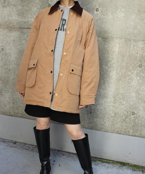 MLI'A(エムリア)の「襟配色ミリタリージャケット(ブルゾン・レディース・ベージュ/カーキ・M)」の4枚目の写真