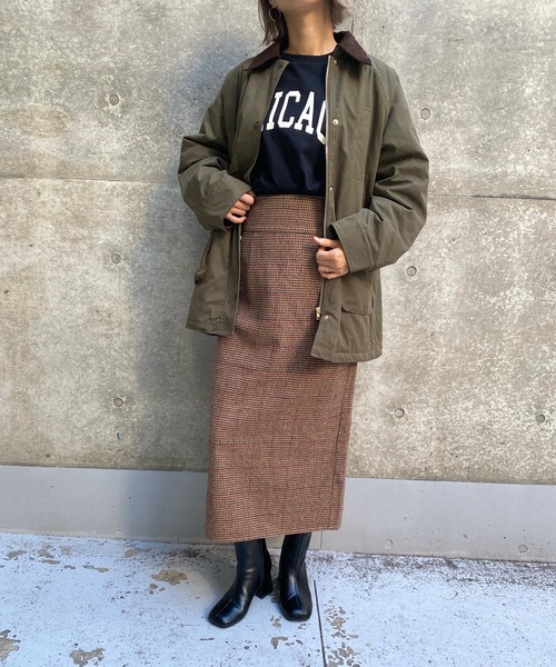 MLI'A(エムリア)の「襟配色ミリタリージャケット(ブルゾン・レディース・ベージュ/カーキ・M)」の5枚目の写真