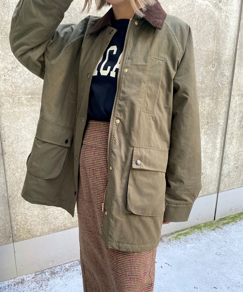 MLI'A(エムリア)の「襟配色ミリタリージャケット(ブルゾン・レディース・ベージュ/カーキ・M)」の11枚目の写真