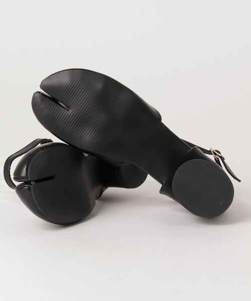 VACANCY（ヴァカンシー）の「足袋アンクルストラップサンダル（サンダル・レディース・ブラック/シルバー・SMALL/MEDIUM/LARGE/X-LARGE）」の13枚目の写真