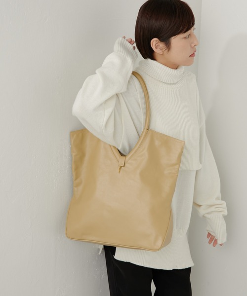 Brooklyn Charm ブルックリンチャーム Ear ミニタッセルチャームトートバッグ トートバッグ Ear Papillonner イアパピヨネ のファッション通販 Zozotown