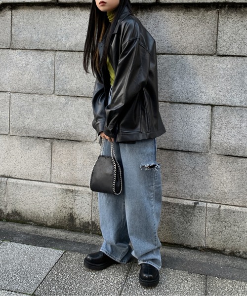 LVEU.（ラブユ.）の「Chain faux leather 2way bag / チェーン合皮2wayバッグ（ハンドバッグ・レディース・ブラック/アイボリー・FREE）」の21枚目の写真