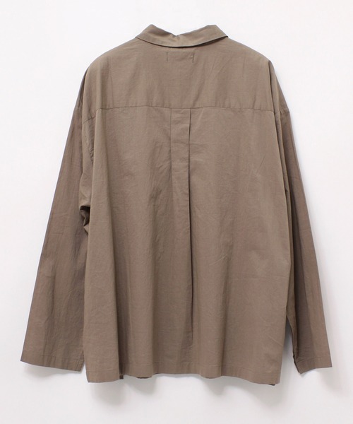 RNA-N(アールエヌエーエヌ)の「B2679 コットンサイドポケットシャツ(シャツ/ブラウス・レディース・オフホワイト/グレイッシュベージュ/ライトグレー/レモンイエロー・MEDIUM)」の5枚目の写真