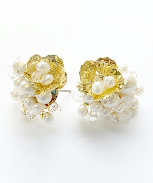 Zoule(ゾーラ)の「Zoule ゾーラ:pearl bouquet 淡水パールブーケピアス(ピアス(両耳用)・レディース・ゴールド/シルバー・FREE)」の14枚目の写真