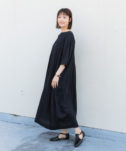 かぐれ（カグレ）の「ピンタックV切替ワンピース（ワンピース