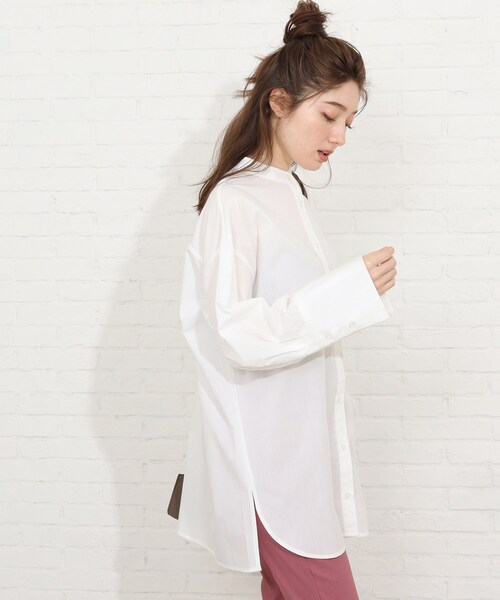 SHOO・LA・RUE(シューラルー)の「◆ビッグカフスシャツ(シャツ/ブラウス・レディース・ライトブルー/ホワイト系/ネイビー系2・00)」の5枚目の写真