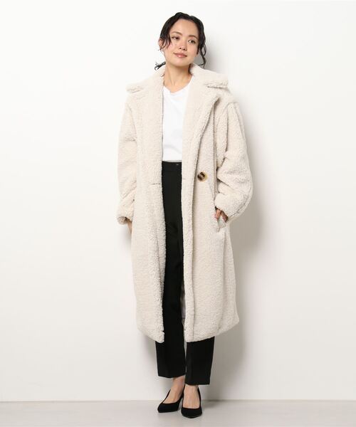 APPARIS(アパリス)の「【APPARIS/アパリス】ビッグカラーロングボアコート(その他アウター・レディース・ホワイト/ワインレッド・34)」の19枚目の写真