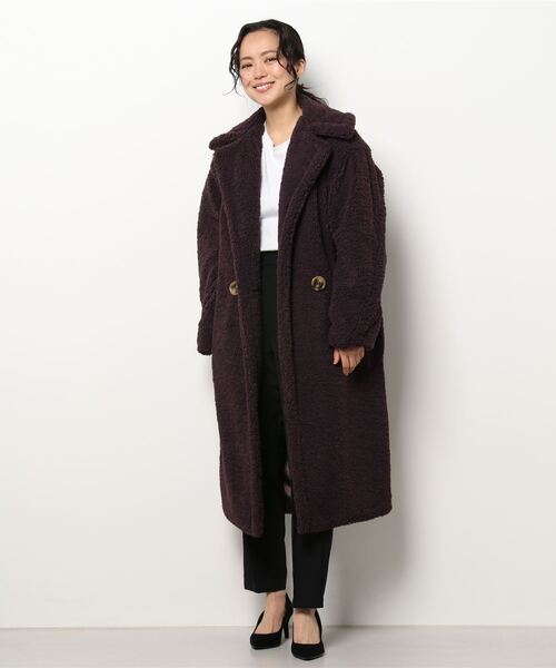 APPARIS(アパリス)の「【APPARIS/アパリス】ビッグカラーロングボアコート(その他アウター・レディース・ホワイト/ワインレッド・34)」の20枚目の写真