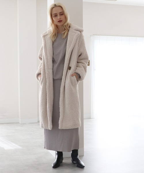 APPARIS(アパリス)の「【APPARIS/アパリス】ビッグカラーロングボアコート(その他アウター・レディース・ホワイト/ワインレッド・34)」の9枚目の写真