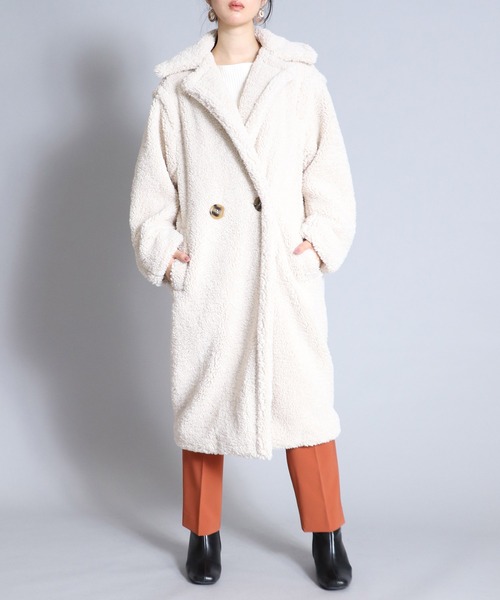 APPARIS(アパリス)の「【APPARIS/アパリス】ビッグカラーロングボアコート(その他アウター・レディース・ホワイト/ワインレッド・34)」の16枚目の写真