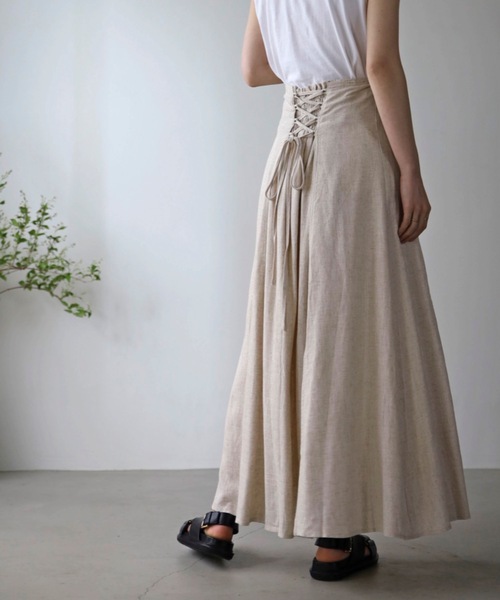 UNFIELD（アンフィールド）の「【UNFIELD】麻混バックレースアップスカート（スカート・レディース・ブラック/アイボリー・FREE）」の3枚目の写真