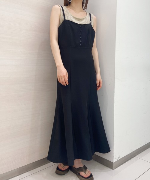 solleim（ソルレム）の「ボタンディテールマーメイドキャミワンピース（ジャンパースカート・レディース・ブラック/パープル/グリーン/ベージュ・M）」の2枚目の写真