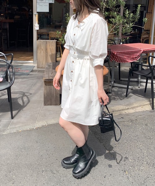 OLIVE des OLIVE(オリーブデオリーブ)の「【WEB限定カラー有】半袖トレンチミニワンピース(ワンピース・レディース・ブラック/ベージュ/オフホワイト/サックスブルー/ブラック系その他・FREE)」の8枚目の写真