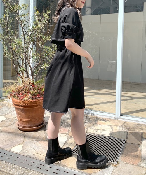 OLIVE des OLIVE(オリーブデオリーブ)の「【WEB限定カラー有】半袖トレンチミニワンピース(ワンピース・レディース・ブラック/ベージュ/オフホワイト/サックスブルー/ブラック系その他・FREE)」の10枚目の写真